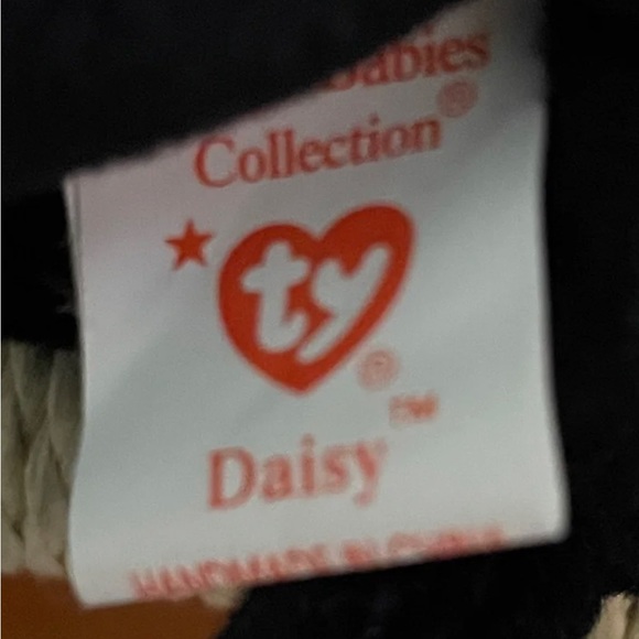 Ty Beanie Babies Daisy The Cow Retired,Tag Errors - Picture 7 of 7